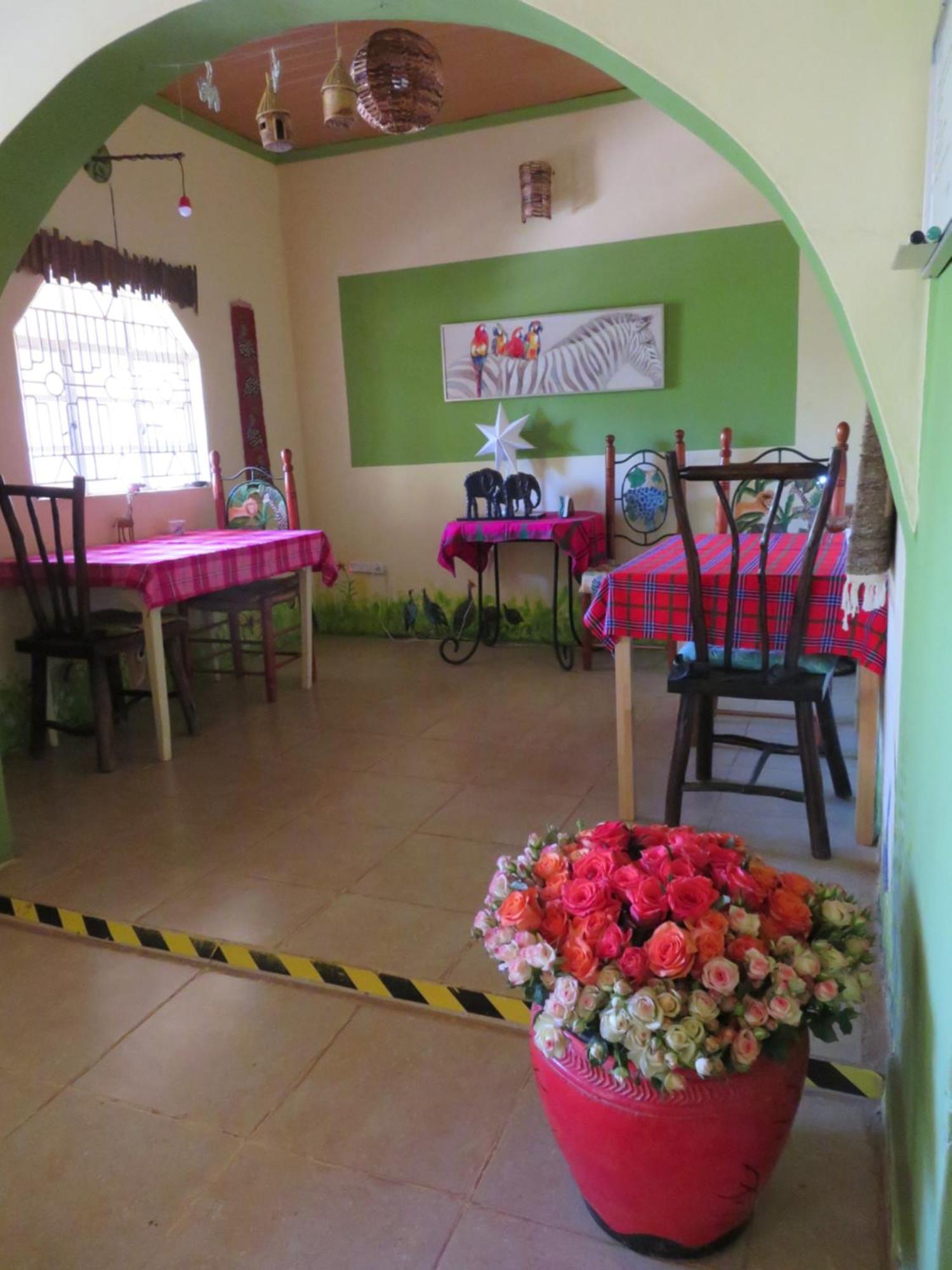 Aloepark Art Hotel Naivasha Esterno foto