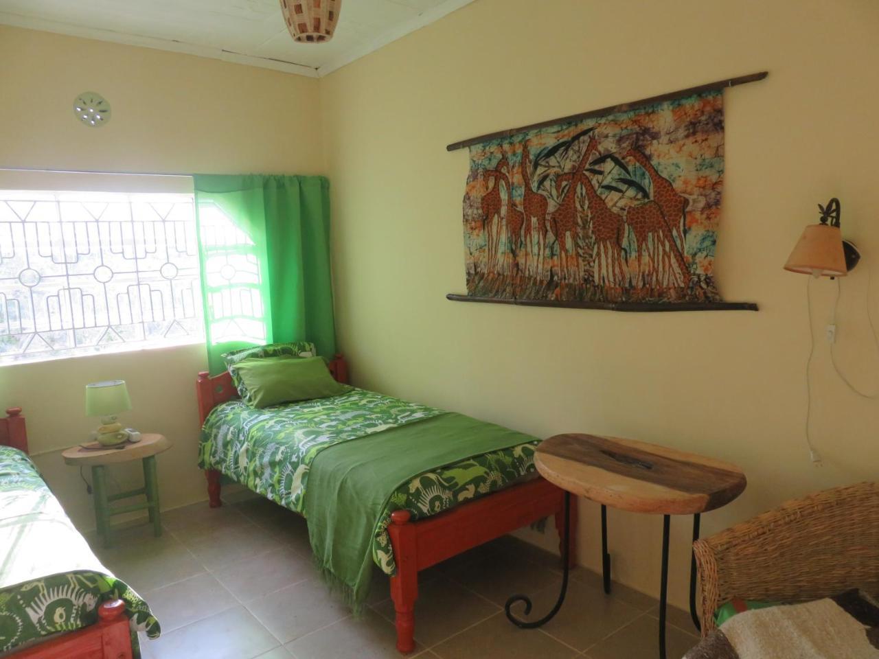Aloepark Art Hotel Naivasha Esterno foto